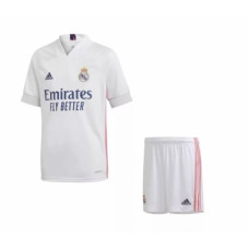 Реал Мадрид домашняя форма 2020-2021 Реал Мадрид домашняя форма 2020-2021