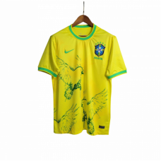 Сборная Бразилии футболка специальная с попугаями 2022-2023 жёлтая